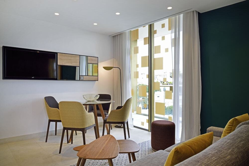 Adagio Center Casa Blanca